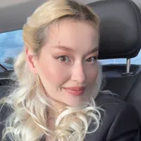 Полина
