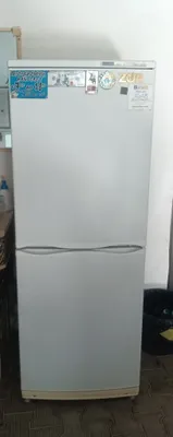 Продам холодильник Атлант 1