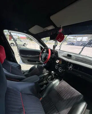 Спортивные сиденья Recaro 1