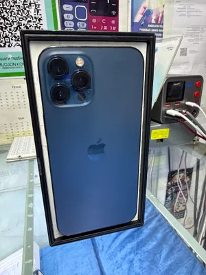 iphone 12 pro max 1