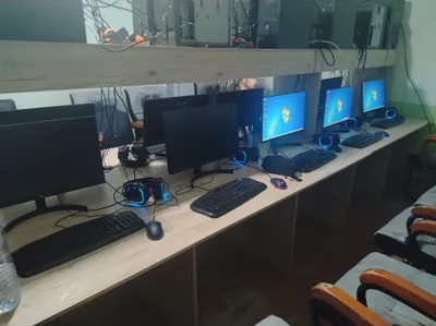 Игровые клубные компьютеры 1