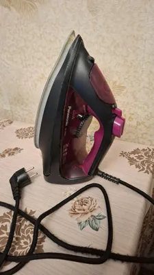 Утюг паровой Панасоник 1