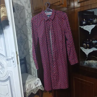 Платье срочно продаётся.
