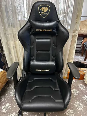 Cougar Armor Elite Black kreslosi 1