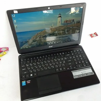 Acer Aspire E1-572G – ҳолати ало, қўшимча мишка ва клавиатура билан 1