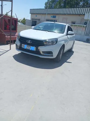 Lada Vesta SW седан 1