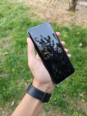 Samsung Galaxy A90 (5G) 1