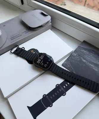 Apple iWatch Ultra 2 Black Titanium 49mm 1