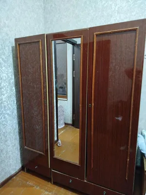 шкаф б/у холати яхши 1