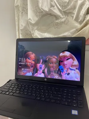 HP Laptop 15 — i3-8130U / 8GB / SSD 128GB 1