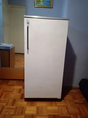Продам холодильник 1