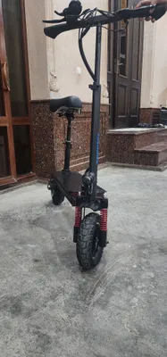 Yaxshi holatdagi skuter 1