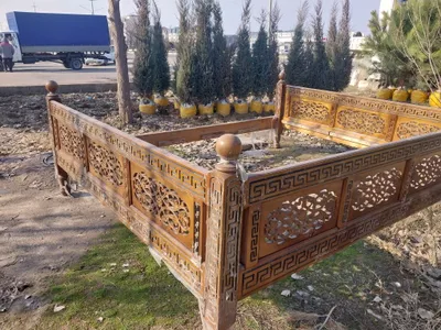 Деревянная кровать, состояние хорошее, купил год назад 1