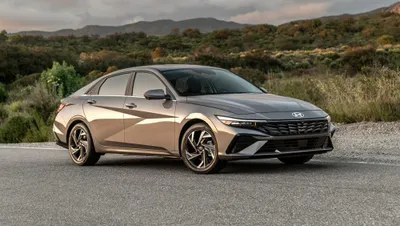 Elantra задний длинный фара 2024 1