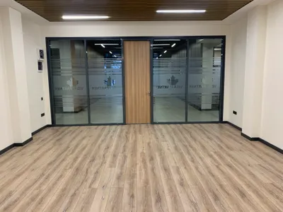 Mirabod tumanidagi biznes markazida ofislar ijaraga beriladi 1
