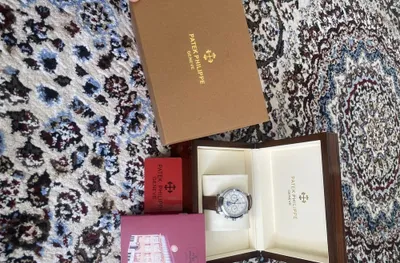 Часы Patek Philippe 1