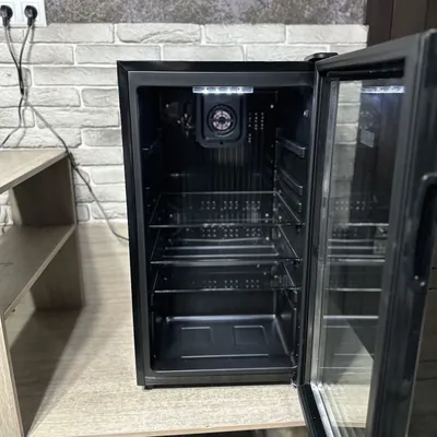 Минибар холодильник музлаткич Aiwa nofrost 1