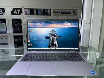 Dell Latitude 5520 1