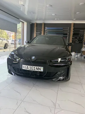 BMW i4 edrive 40i 2026 (05/25) model, probeg 1300 km 1