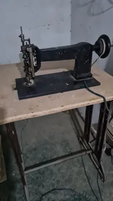 Продаётся швейная машина