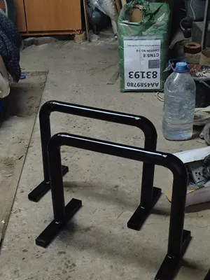 Kalistenika/vorkaut uchun paralletteslar