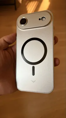 iPhone 17 Air в идеальном состоянии, ёмкость 100% 1