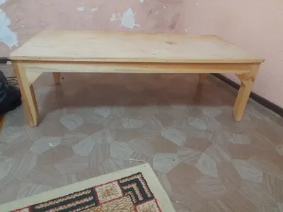 Продаётся стол. 120×60 см. Состояние хорошее. Цена 120 тысяч сумов. 1