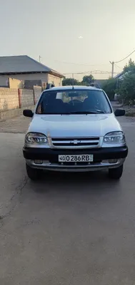 Chevrolet Niva 2004 1