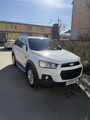 Chevrolet Captiva. 1