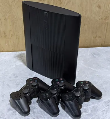 PlayStation 3 Slim 1