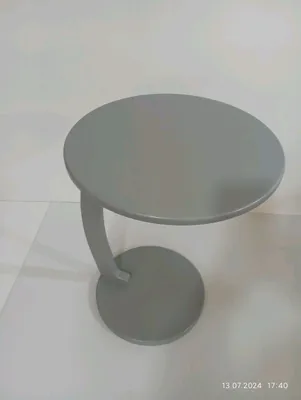 Дизайнерский журнальный столик 1