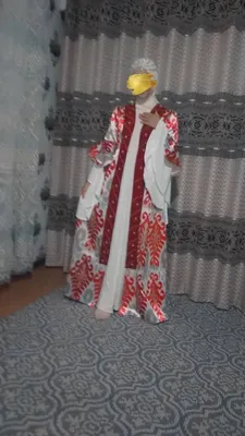 Платье для ношения на салом 1
