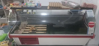 Стеллажи и Холодильник 1
