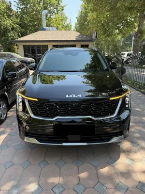 Kia Sorento в полной комплектации 1