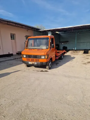 Эвакуатор Мерсадес 1