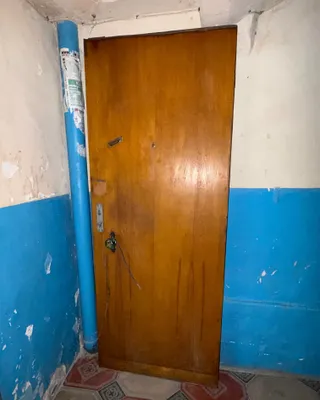 Tabiiy yog‘ochdan yasalgan kirish eshiklari sotiladi 1