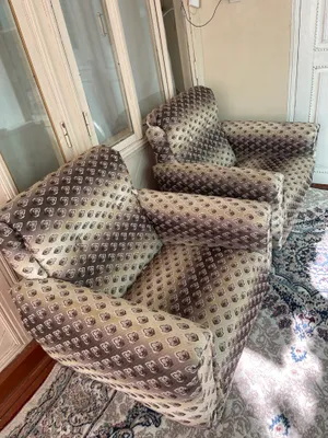Divan kreslo sotiladi 1