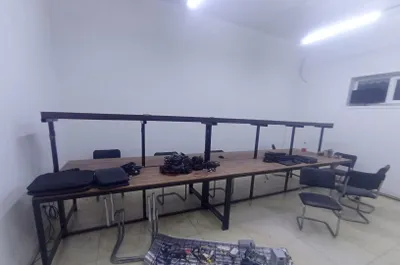 Kampuyer uchun igravoʻy stoʻl stul klaviatura Naushnik 1