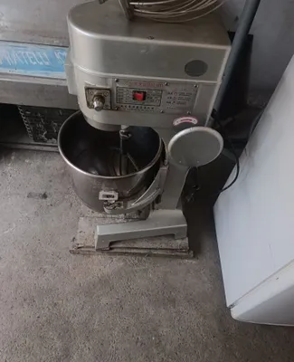 Продаётся миксер 30 л 1