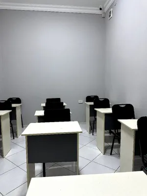 Офисная мебель продаётся 1