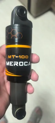 продаётся амортизатор Meroca. 1