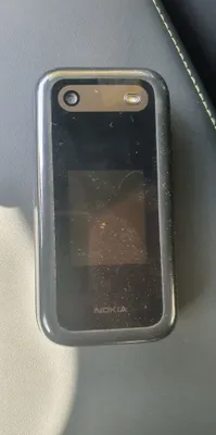 Продаётся Nokia N2660 1