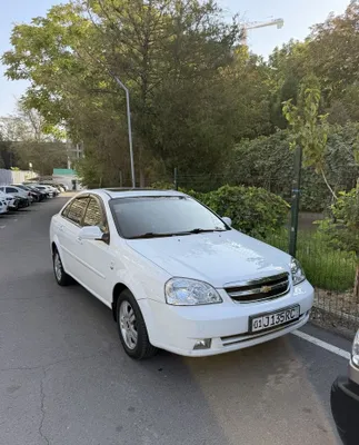 Lasetti 1.6 автомат, аренда с выкупом 1