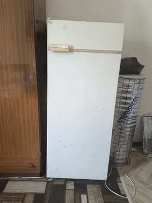 Холодильник б/у в хорошем состоянии, рабочий 1