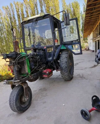 Продаётся трактор Belarus 1