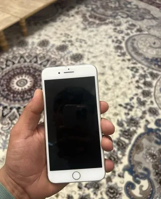 iPhone 8 Plus 1