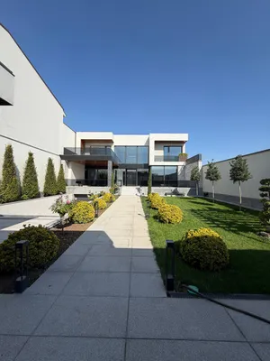 7-комнатная квартира, 600 м², Мирзо Улугбек 1