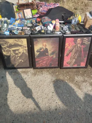 Lenin, Stalin portretlari va SSSR flyagkalari 1