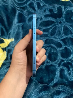 iPhone 13 синий, 128 ГБ 3