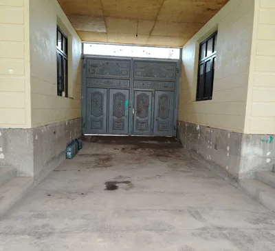 Срочно продаётся дом в Янгиюле, рядом с улицей Арча, 6 соток, 6 комнат 1